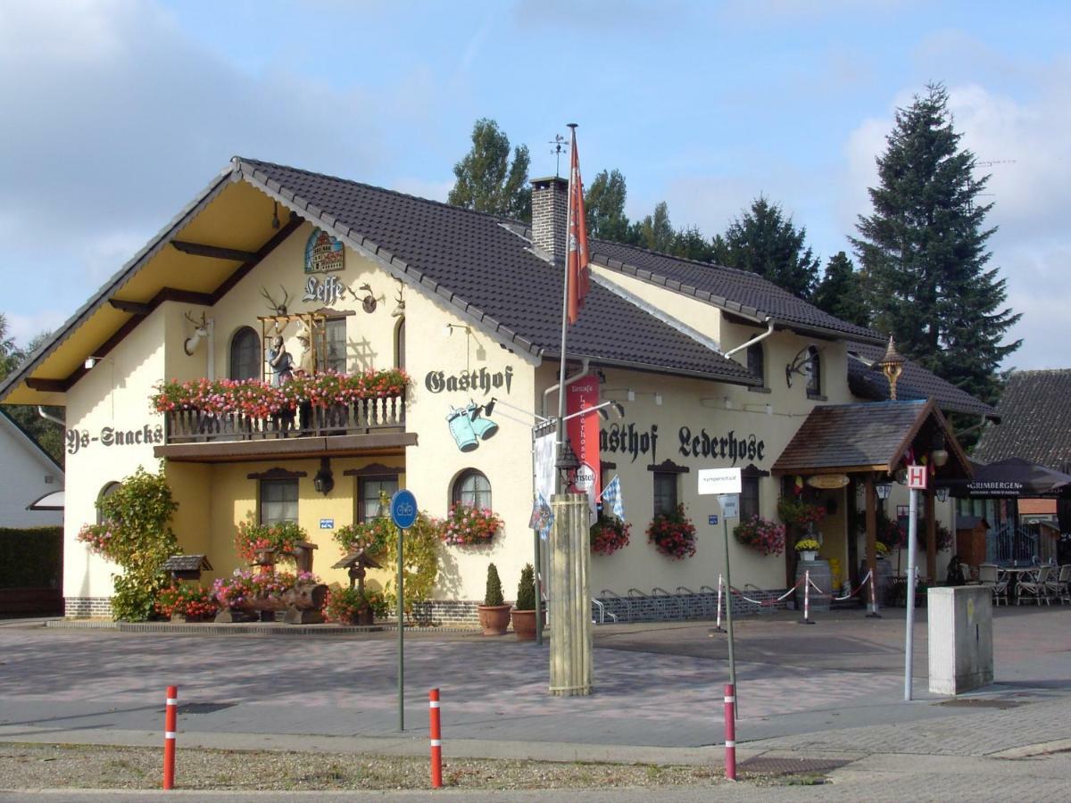 Gasthof Lederhose Diepenbeek ภายนอก รูปภาพ